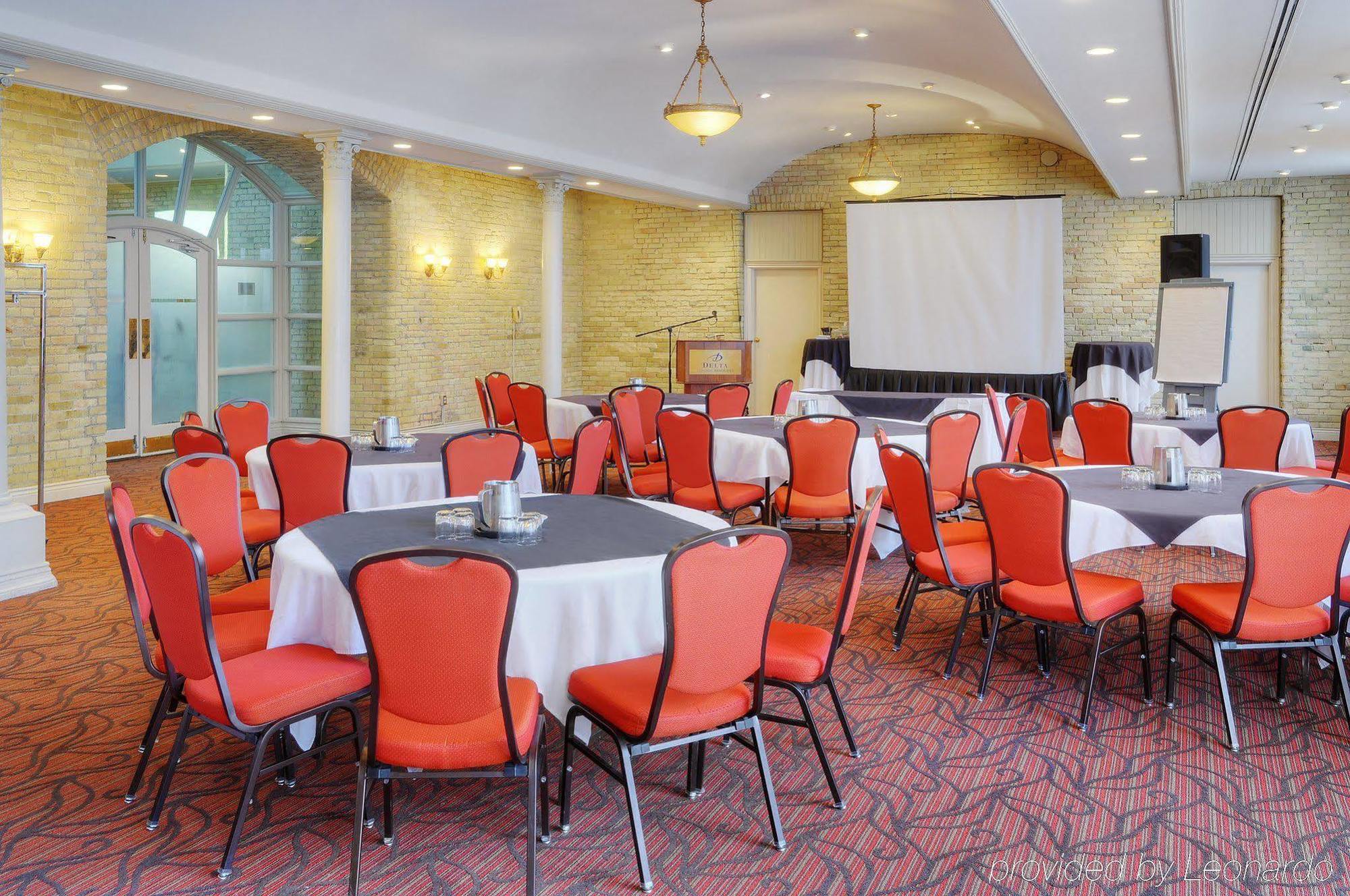 Delta Hotels By Marriott London Armouries Bekvämligheter bild